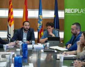Reciplasa refuerza la coordinación institucional para garantizar el servicio tras el incendio de su planta